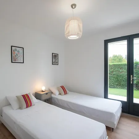 Maison Moderne & Lumineuse * Salies-de-Béarn